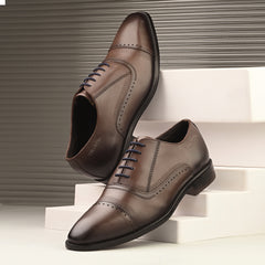 Men Premium Leather Brown Lace-Up Formal Derby Shoes (Giness-66-Brown)