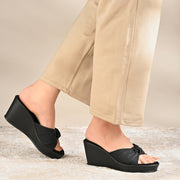 Women Black Knot Strap Wedge Slides (W-MS-07-BLACK)
