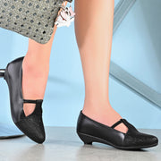 Women Textured Kitten-Wedge Pumps (W-MT-45-BLACK)