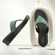 Women Slip-On Toe Post Thong Flats (W-TT-10-BOTTLE-GREEN)